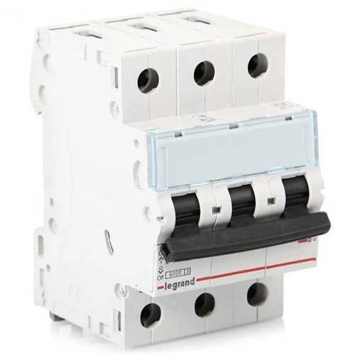 Автомат для щитка 50A 6kA 3 полюса тип C 404061 TX3 Legrand